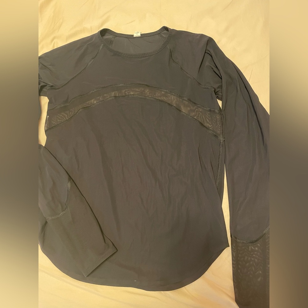Lululemon top - Picture 9 of 11